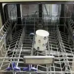 how to clean a dishwasher with vinegar