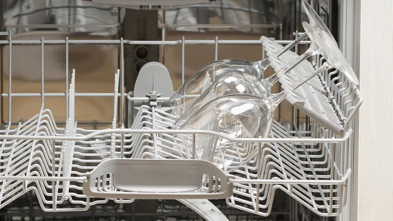 Dishwasher rack loading techniques